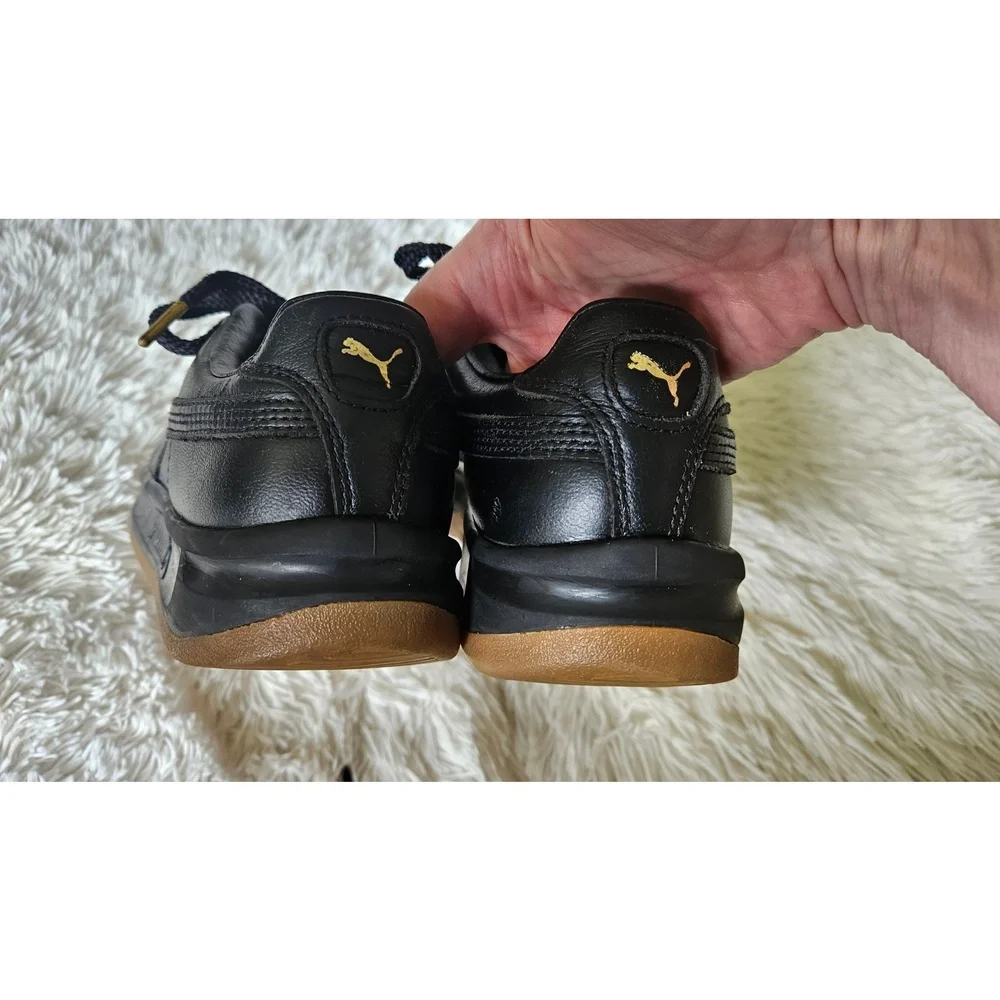 PUMA Unisex-Child‎ Gv Special Sneaker, Black and Gold, size 5.5Y